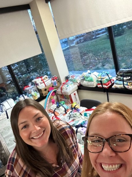 Employees volunteering in Exton