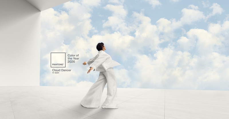 Pantone Cloud Dancer